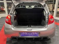 Renault Clio III  2.0 16V 200 Sport - <small></small> 16.990 € <small>TTC</small> - #8