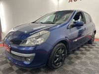 Renault Clio III 1.2 16V 75 eco2 +5PORTES - <small></small> 5.990 € <small>TTC</small> - #3