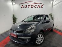 Renault Clio III 1.2 16V 75 Expression +88000KM - <small></small> 5.990 € <small>TTC</small> - #1