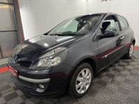 Renault Clio III 1.2 16V 75 Expression +88000KM - <small></small> 5.990 € <small>TTC</small> - #3