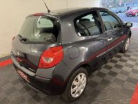 Renault Clio III 1.2 16V 75 Expression +88000KM - <small></small> 5.990 € <small>TTC</small> - #8