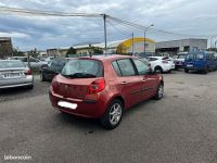 Renault Clio III 1.2 16V 75CH AUTHENTIQUE 5P - <small></small> 3.499 € <small>TTC</small> - #5