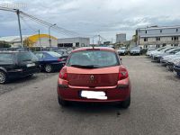 Renault Clio III 1.2 16V 75CH AUTHENTIQUE 5P - <small></small> 3.499 € <small>TTC</small> - #6