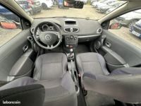 Renault Clio III 1.2 16V 75CH AUTHENTIQUE 5P - <small></small> 3.499 € <small>TTC</small> - #9