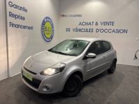 Renault Clio III 1.2 16V 75CH EXPRESS CLIM 3P - <small></small> 6.490 € <small>TTC</small> - #1