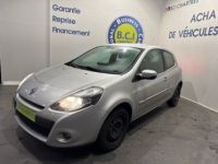 Renault Clio III 1.2 16V 75CH EXPRESS CLIM 3P - <small></small> 6.490 € <small>TTC</small> - #2