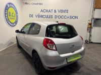 Renault Clio III 1.2 16V 75CH EXPRESS CLIM 3P - <small></small> 7.390 € <small>TTC</small> - #4