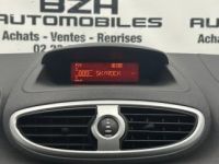 Renault Clio III 1.2 16V 75CH EXPRESS CLIM 5P - <small></small> 6.990 € <small>TTC</small> - #14