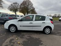 Renault Clio III 1.2 16V YAHOO 1ère main - <small></small> 5.750 € <small>TTC</small> - #2