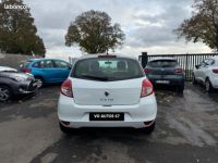 Renault Clio III 1.2 16V YAHOO 1ère main - <small></small> 5.750 € <small>TTC</small> - #3