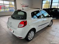 Renault Clio III 1.2 i 75cv-2009 - <small></small> 4.900 € <small>TTC</small> - #4