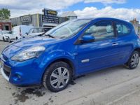 Renault Clio III 1.2 i eco2 75 cv - <small></small> 3.990 € <small>TTC</small> - #1