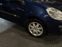 Renault Clio III 1.2 TCE 100CH INITIALE 5P - <small></small> 3.990 € <small>TTC</small> - #2