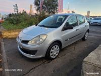 Renault Clio III 1.2l 16v 75ch GARANTIE - <small></small> 2.990 € <small>TTC</small> - #1