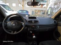 Renault Clio III 1.2l 16v 75ch GARANTIE - <small></small> 2.990 € <small>TTC</small> - #3