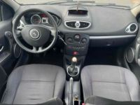 Renault Clio III 1.5 dCi 1461cm3 68cv  - <small></small> 3.500 € <small>TTC</small> - #6