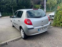 Renault Clio III 1.5 dCi 1461cm3 68cv  - <small></small> 3.500 € <small>TTC</small> - #11