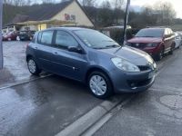 Renault Clio III 1.5 dCi 1461cm3 86cv  - <small></small> 4.000 € <small>TTC</small> - #3