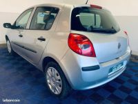 Renault Clio III 1.5 dCi 70 ch - <small></small> 4.490 € <small>TTC</small> - #2