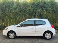 Renault Clio III 1.5 DCI 75CH AUTHENTIQUE ECO² 3P 08/2011 - GARANTIE - <small></small> 4.290 € <small>TTC</small> - #5