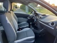 Renault Clio III 1.5 DCI 75CH AUTHENTIQUE ECO² 3P 08/2011 - GARANTIE - <small></small> 4.290 € <small>TTC</small> - #12