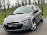 Renault Clio III 1.5 DCI 75CH DYNAMIQUE TOMTOM 5P * 80.000KM GARANTIE - <small></small> 6.490 € <small>TTC</small> - #1