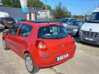 Renault Clio III 1.5 DCI 85 BV6 EXPRESSION - <small></small> 5.500 € <small>TTC</small> - #13