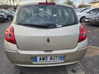 Renault Clio III 1.6 16V 110 Exception Boite Auto - <small></small> 5.990 € <small>TTC</small> - #6