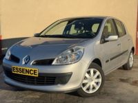 Renault Clio III 1.6 16V 90ch Confort Pack Clim Dynamique (6 CV) 2006 + GARANTIE - <small></small> 5.990 € <small>TTC</small> - #1