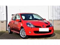 Renault Clio III 2.0 16v 200ch Sport - <small></small> 15.900 € <small>TTC</small> - #5