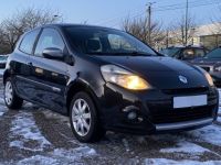 Renault Clio III (B/C85) 1.2 16v 75ch 20th eco² 3p - <small></small> 5.500 € <small>TTC</small> - #1