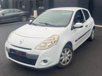 Renault Clio III (B/C85) 1.5 dCi 70ch Dynamique 3p - <small></small> 3.990 € <small>TTC</small> - #2