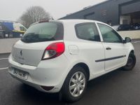 Renault Clio III (B/C85) 1.5 dCi 70ch Dynamique 3p - <small></small> 3.990 € <small>TTC</small> - #5