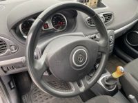 Renault Clio III (B/C85) 1.5 dCi 75ch 20th eco² 5p - <small></small> 5.500 € <small>TTC</small> - #12