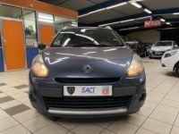 Renault Clio III (B/C85) 1.5 dCi 90ch Dynamique TomTom 3p - <small></small> 4.690 € <small>TTC</small> - #2