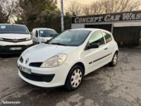 Renault Clio iii dci 70 cv - <small></small> 2.490 € <small>TTC</small> - #2