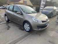 Renault Clio III DYNAMIQUE 1.5 DCI 79CV - <small></small> 3.990 € <small>TTC</small> - #3