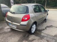 Renault Clio III DYNAMIQUE 1.5 DCI 79CV - <small></small> 3.990 € <small>TTC</small> - #13