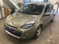 Renault Clio III ESTATE 1.2 TCE 103 CV TOMTOM EDITION / 2E MAIN / DISTRI2024 / CLIM / GTIE 12 MOIS - <small></small> 6.490 € <small>TTC</small> - #1