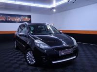 Renault Clio III ESTATE 1.5 DCI 75CH DYNAMIQUE TOMTOM ECO² - <small></small> 5.990 € <small>TTC</small> - #1