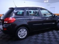 Renault Clio III ESTATE 1.5 DCI 75CH DYNAMIQUE TOMTOM ECO² - <small></small> 5.990 € <small>TTC</small> - #3