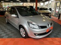 Renault Clio III INITIAL PARIS BVA 1.6I 16V 110 cv Garantie 12 mois - <small></small> 6.990 € <small>TTC</small> - #1