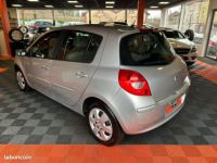 Renault Clio III INITIAL PARIS BVA 1.6I 16V 110 cv Garantie 12 mois - <small></small> 6.990 € <small>TTC</small> - #2