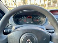 Renault Clio III Phase 2 1.5 DCI 75 AUTHENTIQUE - <small></small> 4.995 € <small>TTC</small> - #11