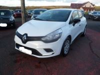 Renault Clio IV SOCIETE 1.5 DCI 75CH AIR 5 PORTES - <small></small> 7.800 € <small>TTC</small> - #1