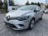 Renault Clio IV TCe 90 E6C Business 5P 1° Main Garantie historique d'entretien complet - <small></small> 9.490 € <small>TTC</small> - #1