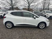 Renault Clio IV TCe 90 E6C Intens 1 ere main HISTORIQUE ENTRETIEN - <small></small> 9.990 € <small>TTC</small> - #7