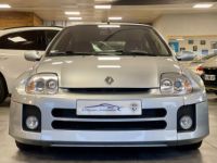 Renault Clio RENAULT CLIO II V6 24S 230 RS 3P - <small></small> 65.000 € <small>TTC</small> - #3