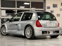 Renault Clio RENAULT CLIO II V6 24S 230 RS 3P - <small></small> 65.000 € <small>TTC</small> - #7