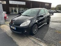 Renault Clio RS 2.0i - 200 3p Clim + Regulateur de vitesse - <small></small> 13.990 € <small>TTC</small> - #1